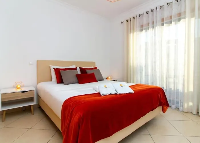 Magnolia Ab House By Ici Algarve * Αλμπουφέιρα